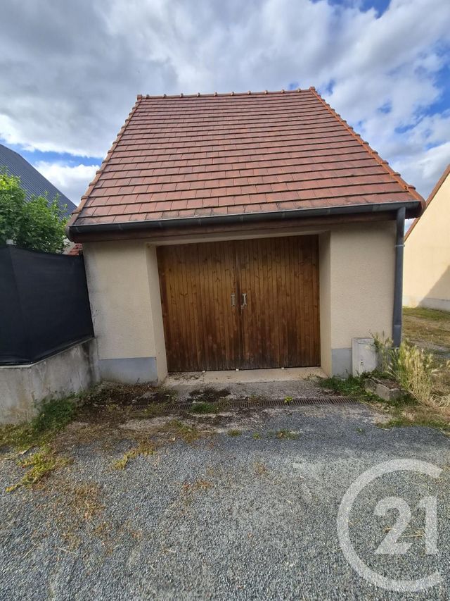 Maison &agrave; louer - 3 pi&egrave;ces - 57,20 m2 - Huriel - 03 - AUVERGNE