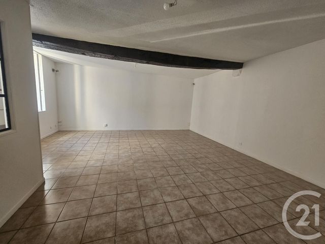 Maison &agrave; louer - 4 pi&egrave;ces - 106 m2 - Domerat - 03 - AUVERGNE