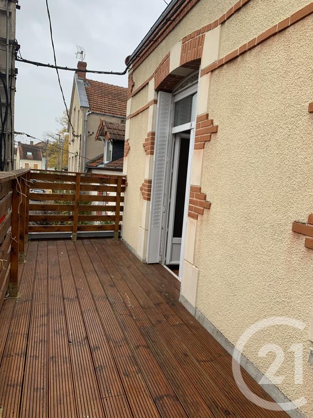Appartement F3 &agrave; louer - 3 pi&egrave;ces - 58,80 m2 - Montlucon - 03 - AUVERGNE
