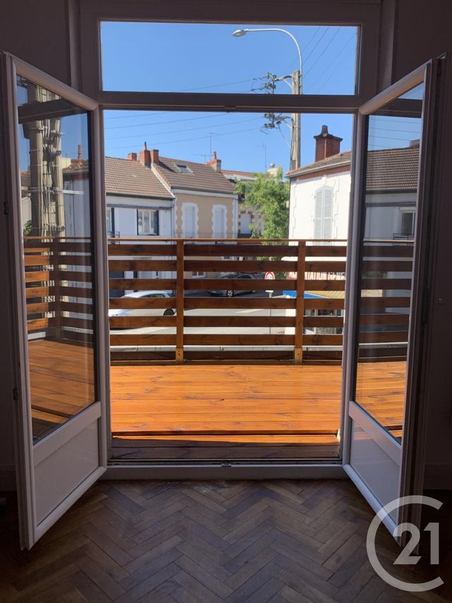 Appartement F3 &agrave; louer - 3 pi&egrave;ces - 58,80 m2 - Montlucon - 03 - AUVERGNE