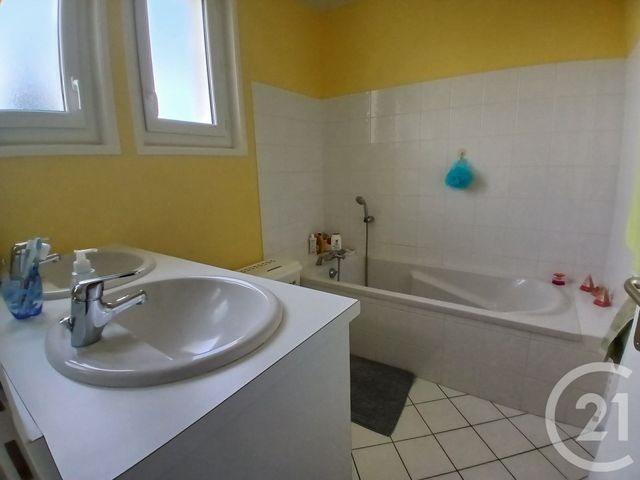 Maison &agrave; vendre - 6 pi&egrave;ces - 190,83 m2 - Neris Les Bains - 03 - AUVERGNE