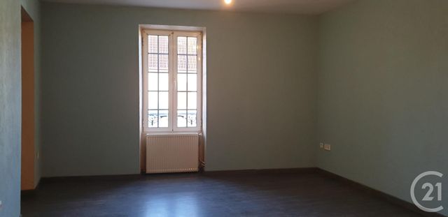 Maison &agrave; louer - 4 pi&egrave;ces - 90 m2 - Desertines - 03 - AUVERGNE