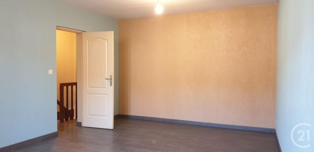 Maison &agrave; louer - 4 pi&egrave;ces - 90 m2 - Desertines - 03 - AUVERGNE