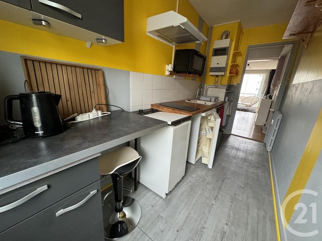 Appartement F2 &agrave; louer - 2 pi&egrave;ces - 40,63 m2 - Montlucon - 03 - AUVERGNE