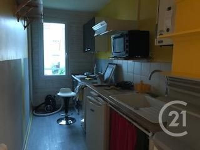 Appartement F2 &agrave; louer - 2 pi&egrave;ces - 40,63 m2 - Montlucon - 03 - AUVERGNE