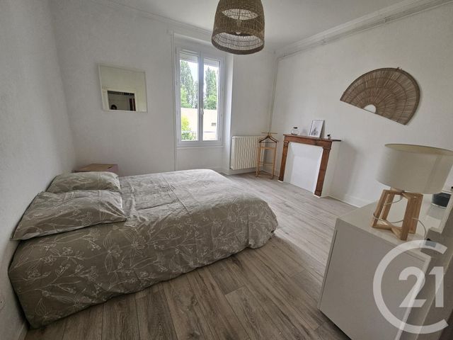 Appartement F2 &agrave; louer - 2 pi&egrave;ces - 40,92 m2 - Montlucon - 03 - AUVERGNE