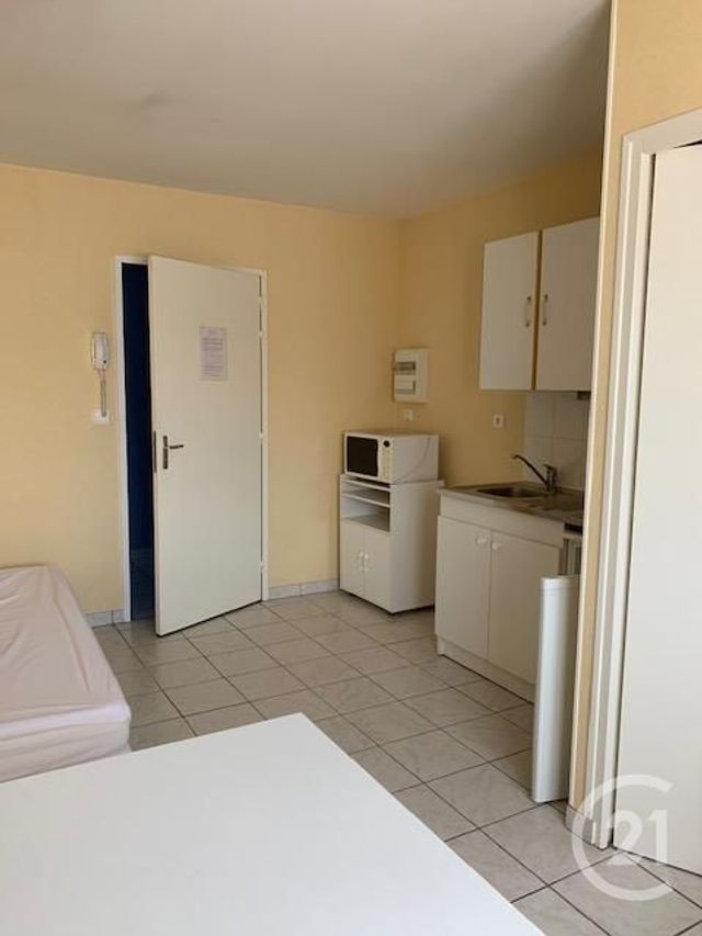 Appartement Studio &agrave; louer - 1 pi&egrave;ce - 22,56 m2 - Montlucon - 03 - AUVERGNE