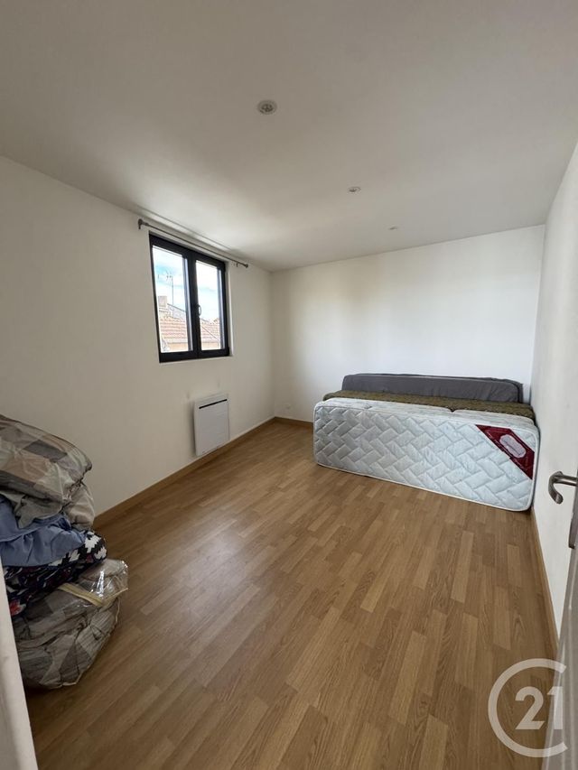Appartement F2 &agrave; louer - 3 pi&egrave;ces - 57,67 m2 - Montlucon - 03 - AUVERGNE