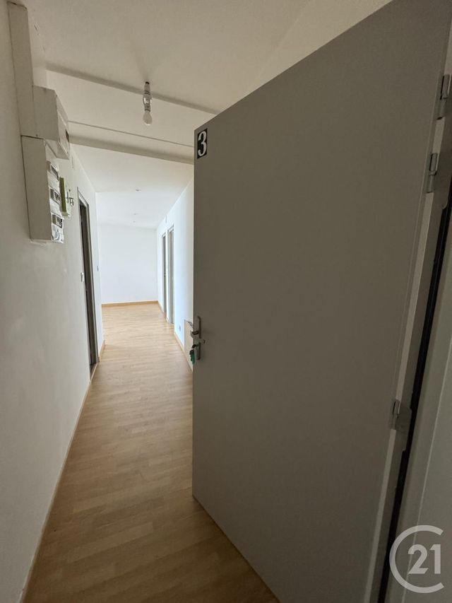 Appartement F2 &agrave; louer - 3 pi&egrave;ces - 57,67 m2 - Montlucon - 03 - AUVERGNE
