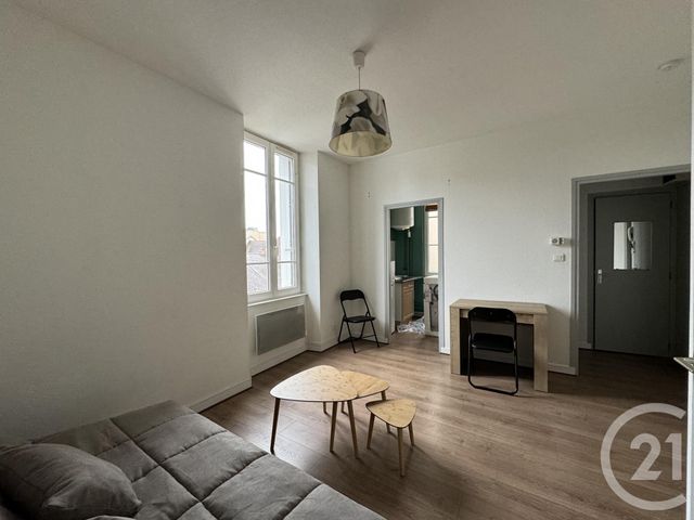 Appartement Studio &agrave; louer - 1 pi&egrave;ce - 22,05 m2 - Montlucon - 03 - AUVERGNE
