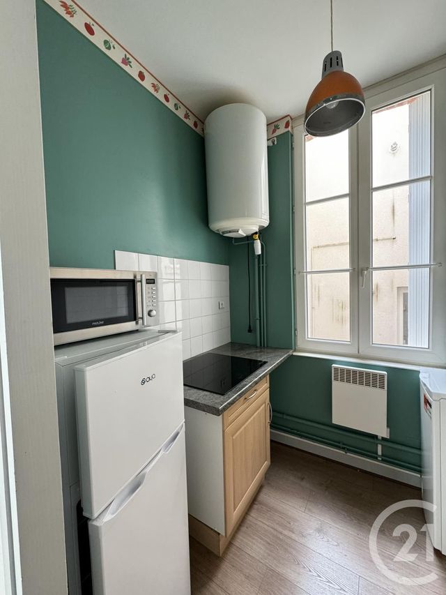 Appartement Studio &agrave; louer - 1 pi&egrave;ce - 22,05 m2 - Montlucon - 03 - AUVERGNE