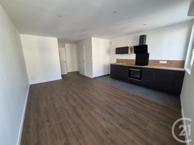 Appartement F2 &agrave; louer - 2 pi&egrave;ces - 48,86 m2 - Montlucon - 03 - AUVERGNE