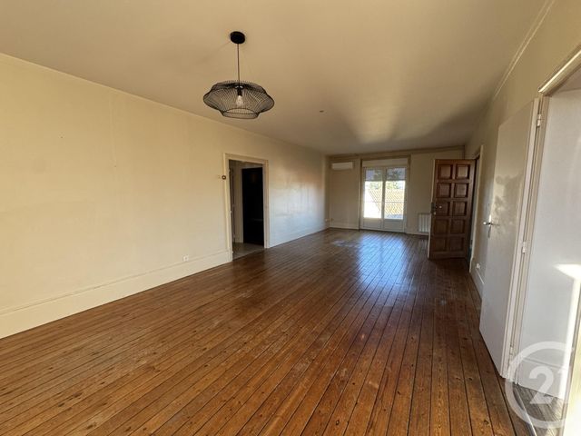 Appartement F3 &agrave; louer - 3 pi&egrave;ces - 92,82 m2 - Neris Les Bains - 03 - AUVERGNE