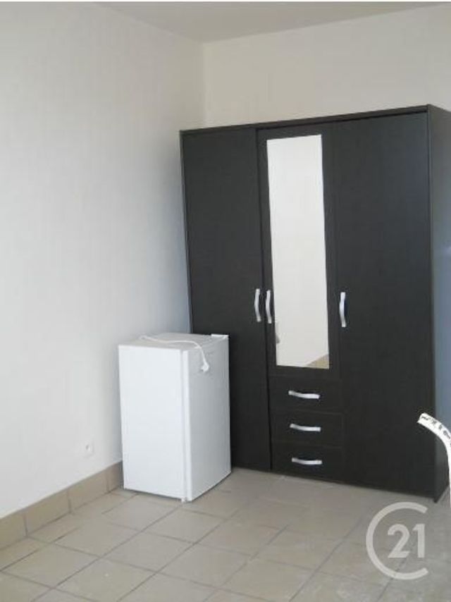 Appartement Studio &agrave; louer - 1 pi&egrave;ce - 19 m2 - Montlucon - 03 - AUVERGNE
