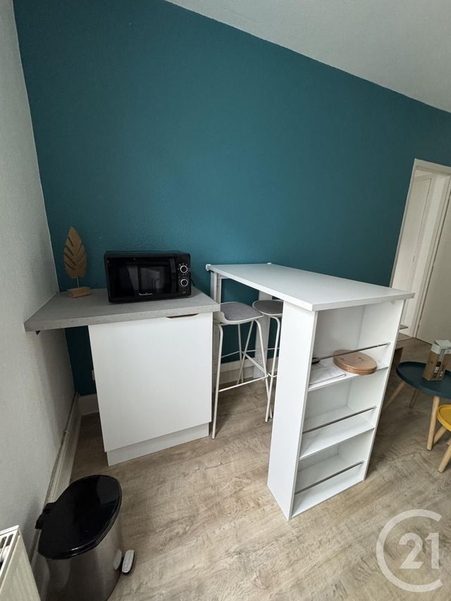 Appartement F1 bis &agrave; louer - 2 pi&egrave;ces - 30 m2 - Montlucon - 03 - AUVERGNE
