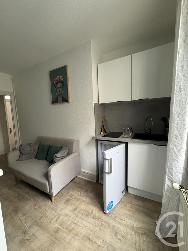 Appartement F1 bis &agrave; louer - 2 pi&egrave;ces - 30 m2 - Montlucon - 03 - AUVERGNE