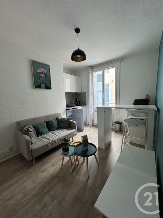 Appartement F1 bis &agrave; louer - 2 pi&egrave;ces - 30 m2 - Montlucon - 03 - AUVERGNE