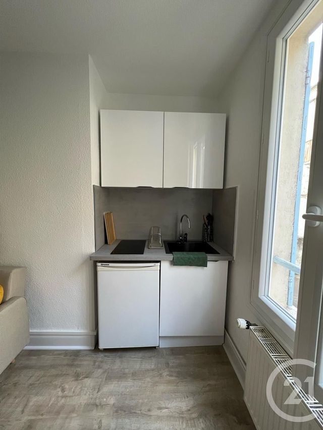 Appartement F1 bis &agrave; louer - 2 pi&egrave;ces - 30 m2 - Montlucon - 03 - AUVERGNE