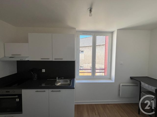 Appartement F1 &agrave; louer - 1 pi&egrave;ce - 40,40 m2 - Montlucon - 03 - AUVERGNE