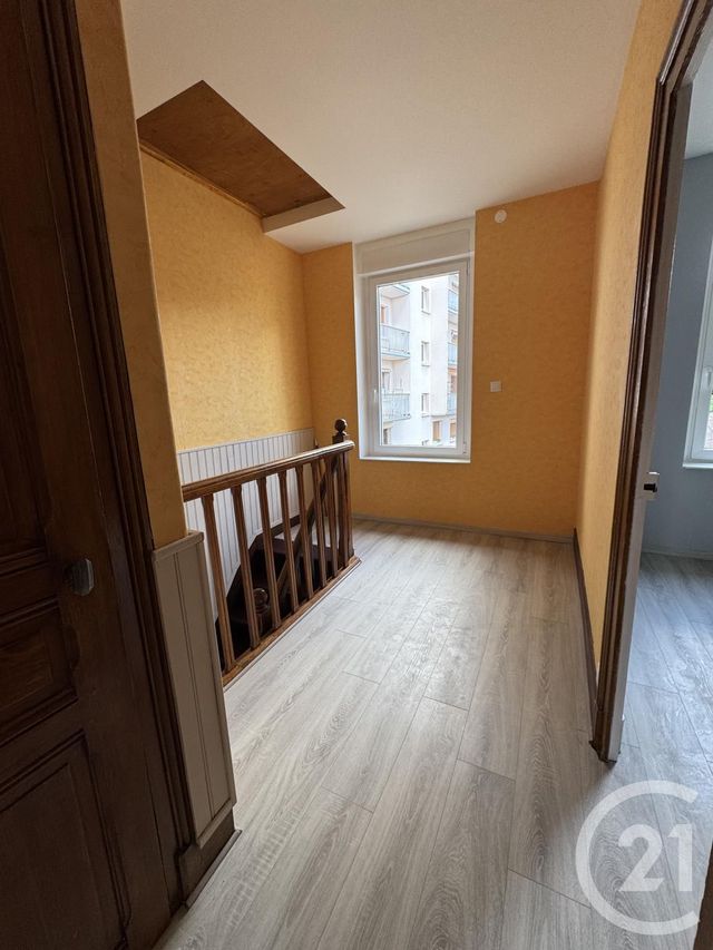 Maison &agrave; louer - 4 pi&egrave;ces - 82,52 m2 - Montlucon - 03 - AUVERGNE