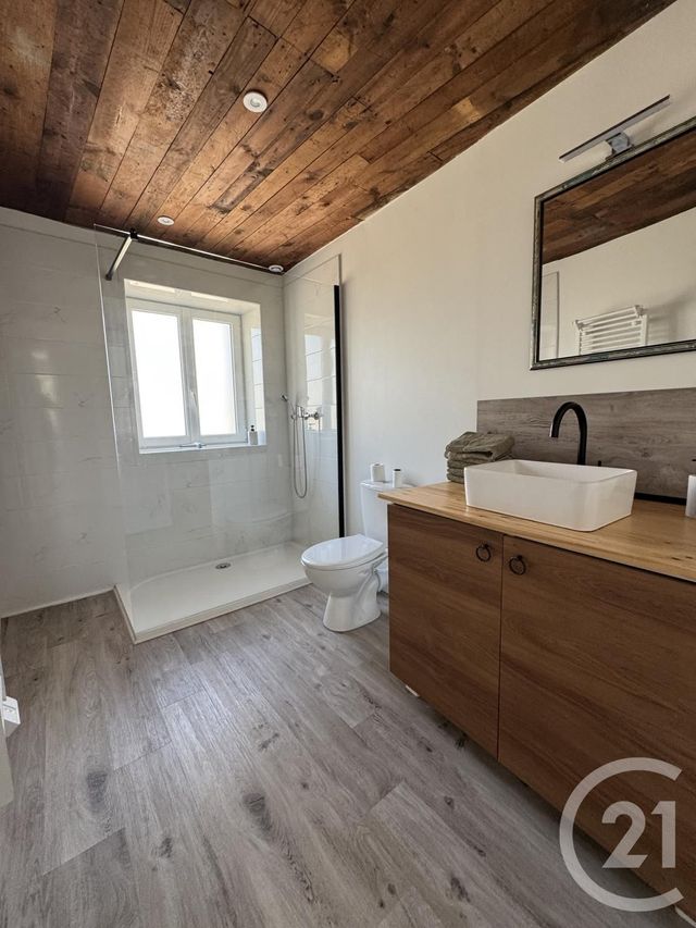 Maison &agrave; louer - 1 pi&egrave;ce - 37,60 m2 - Huriel - 03 - AUVERGNE