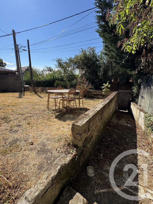 Maison &agrave; louer - 1 pi&egrave;ce - 37,60 m2 - Huriel - 03 - AUVERGNE