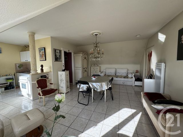 Appartement Studio &agrave; louer - 1 pi&egrave;ce - 32,96 m2 - Montlucon - 03 - AUVERGNE