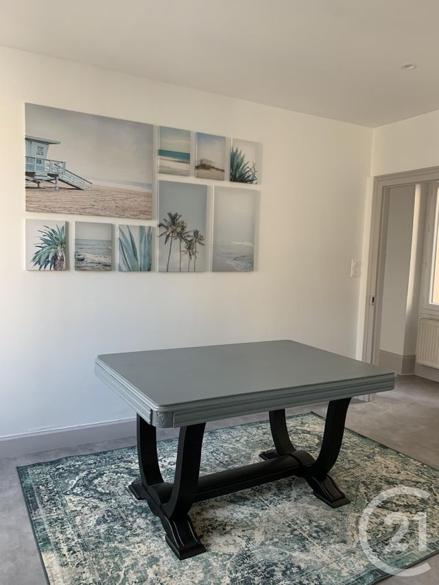 Appartement F3 &agrave; louer - 3 pi&egrave;ces - 60 m2 - Montlucon - 03 - AUVERGNE