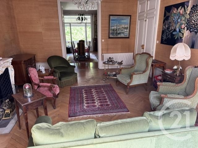 Maison &agrave; vendre - 7 pi&egrave;ces - 480 m2 - Montlucon - 03 - AUVERGNE
