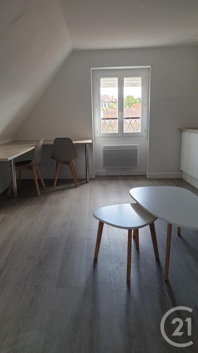 Appartement Studio &agrave; louer - 1 pi&egrave;ce - 16,72 m2 - Montlucon - 03 - AUVERGNE