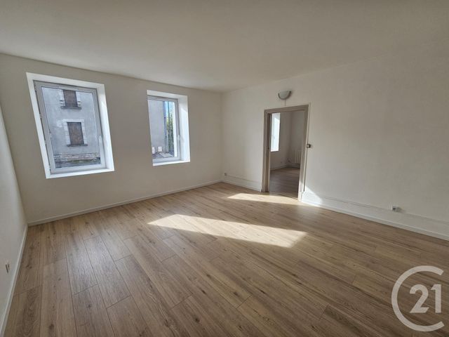 Maison &agrave; louer - 3 pi&egrave;ces - 80,80 m2 - St Angel - 03 - AUVERGNE