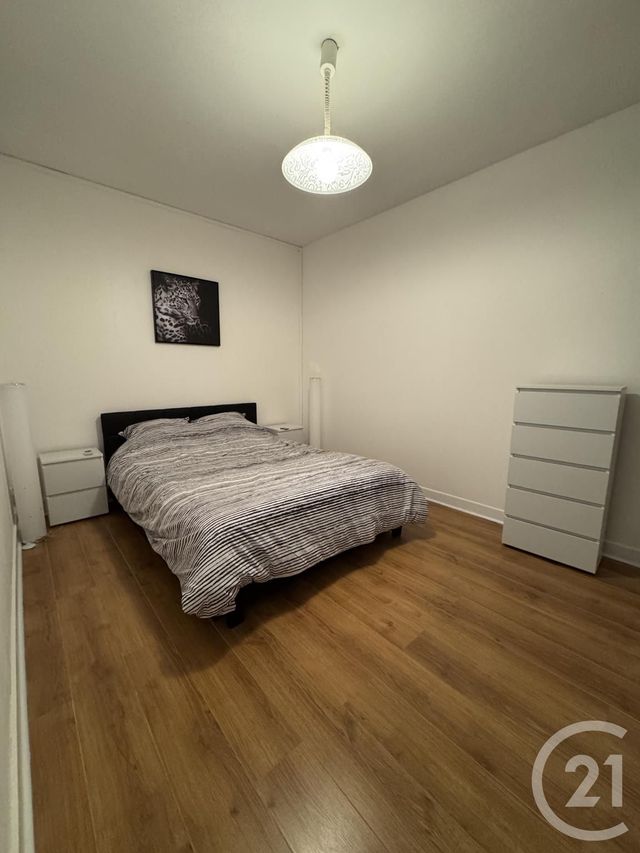Appartement F2 &agrave; louer - 2 pi&egrave;ces - 46,64 m2 - Commentry - 03 - AUVERGNE