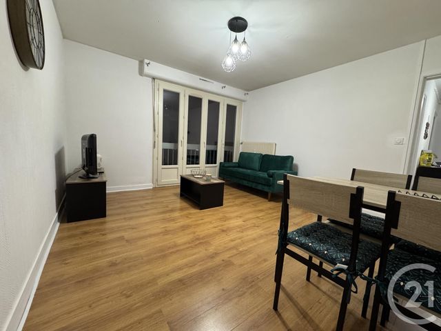 Appartement F2 &agrave; louer - 2 pi&egrave;ces - 46,64 m2 - Commentry - 03 - AUVERGNE