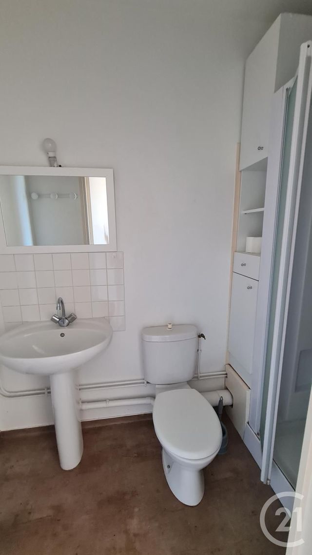 Appartement F1 &agrave; louer - 1 pi&egrave;ce - 31,78 m2 - Montlucon - 03 - AUVERGNE