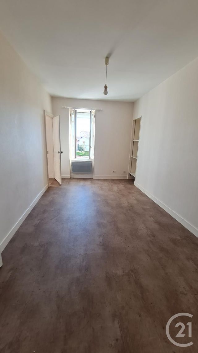 Appartement F1 &agrave; louer - 1 pi&egrave;ce - 31,78 m2 - Montlucon - 03 - AUVERGNE