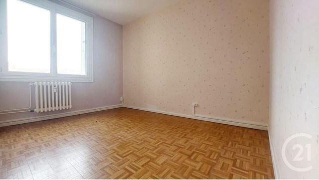 Appartement F3 &agrave; louer - 3 pi&egrave;ces - 59,03 m2 - Montlucon - 03 - AUVERGNE