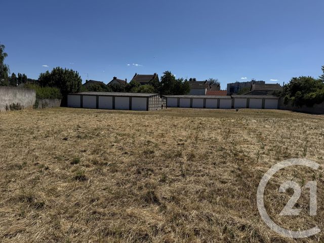 Parking &agrave; louer - 13,50 m2 - Montlucon - 03 - AUVERGNE