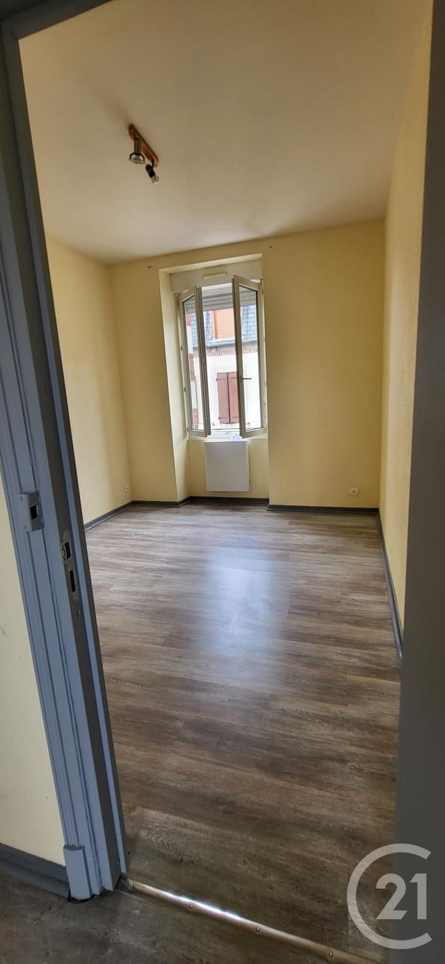 Appartement Autre &agrave; louer - 2 pi&egrave;ces - 37,97 m2 - Evaux Les Bains - 23 - LIMOUSIN