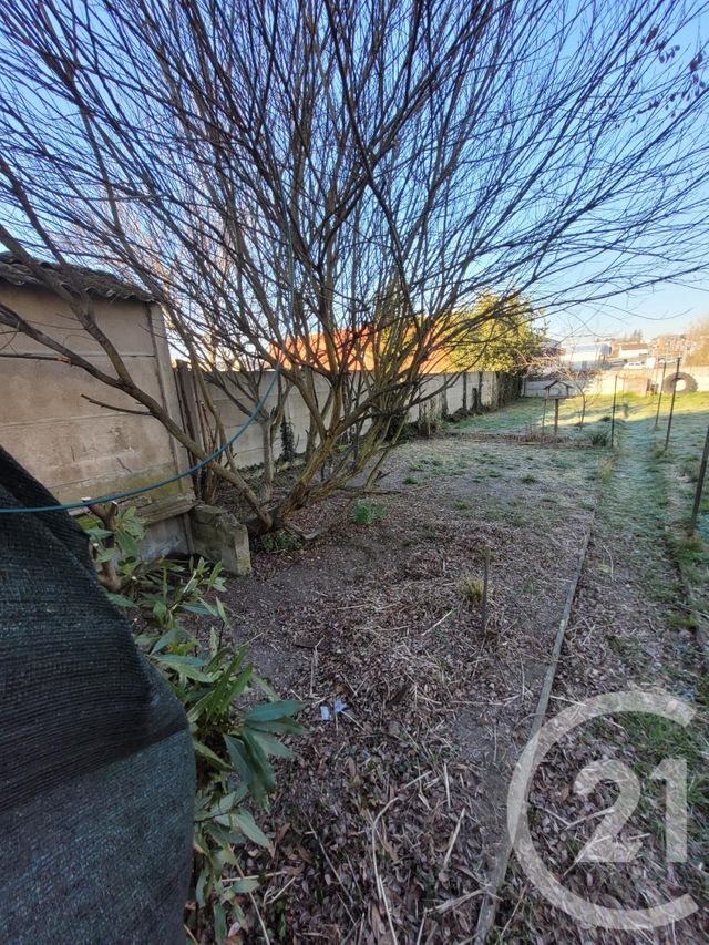 Appartement F4 &agrave; louer - 4 pi&egrave;ces - 78,50 m2 - Montlucon - 03 - AUVERGNE
