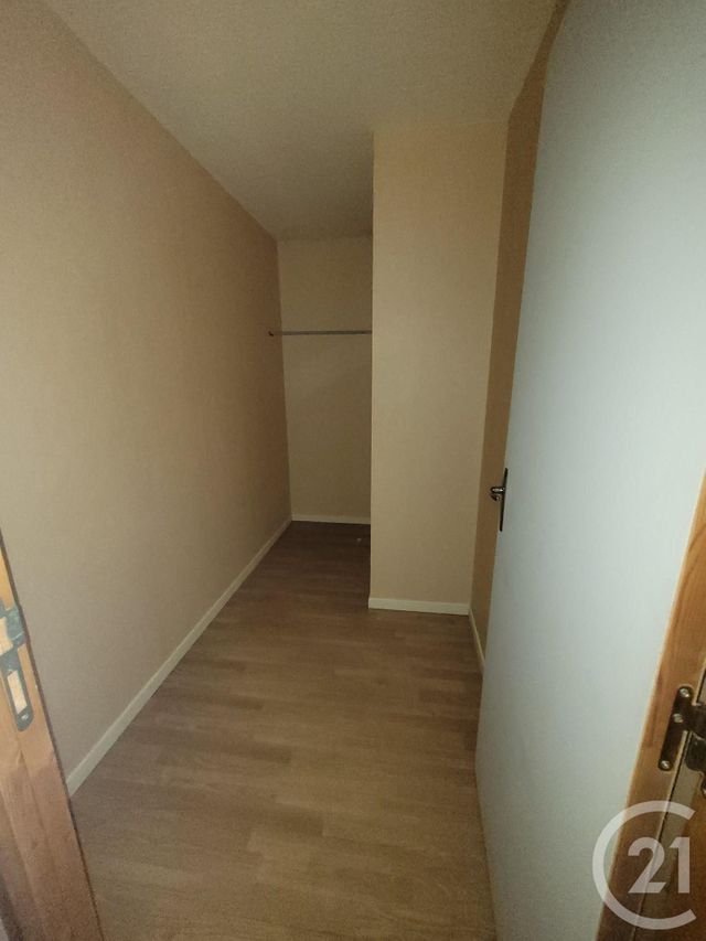 Maison &agrave; louer - 4 pi&egrave;ces - 91,16 m2 - Montvicq - 03 - AUVERGNE