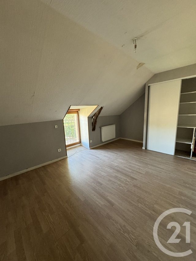Maison &agrave; louer - 4 pi&egrave;ces - 91,16 m2 - Montvicq - 03 - AUVERGNE