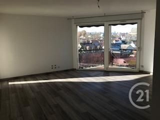 Appartement F3 &agrave; louer - 3 pi&egrave;ces - 76,01 m2 - Montlucon - 03 - AUVERGNE