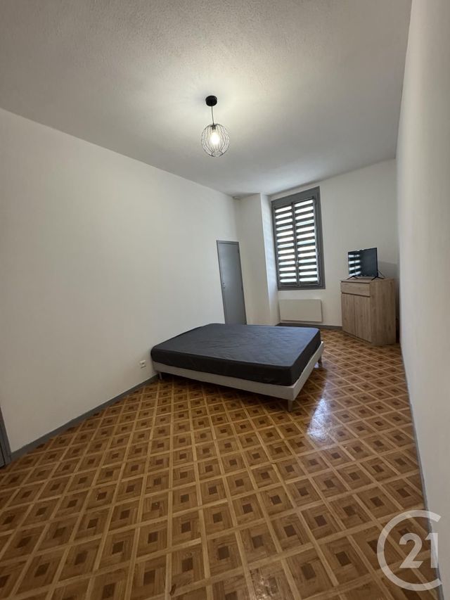 Appartement F1 bis &agrave; louer - 2 pi&egrave;ces - 42,80 m2 - Montlucon - 03 - AUVERGNE
