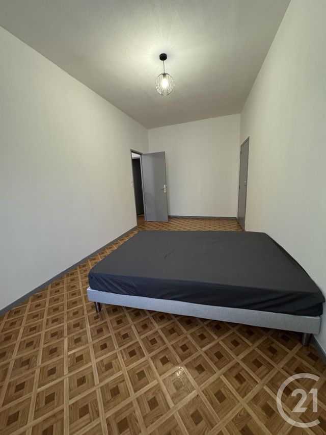 Appartement F1 bis &agrave; louer - 2 pi&egrave;ces - 42,80 m2 - Montlucon - 03 - AUVERGNE