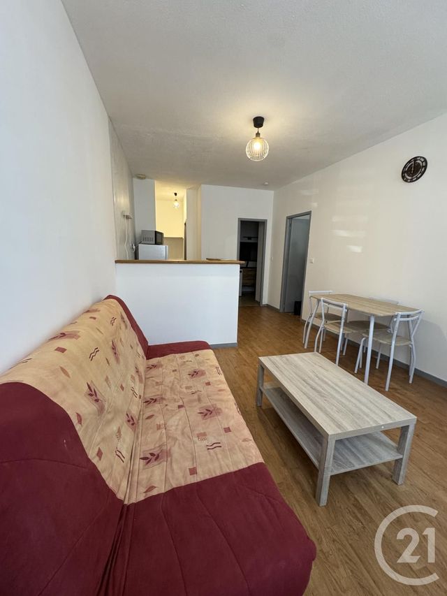 Appartement F1 bis &agrave; louer - 2 pi&egrave;ces - 42,80 m2 - Montlucon - 03 - AUVERGNE