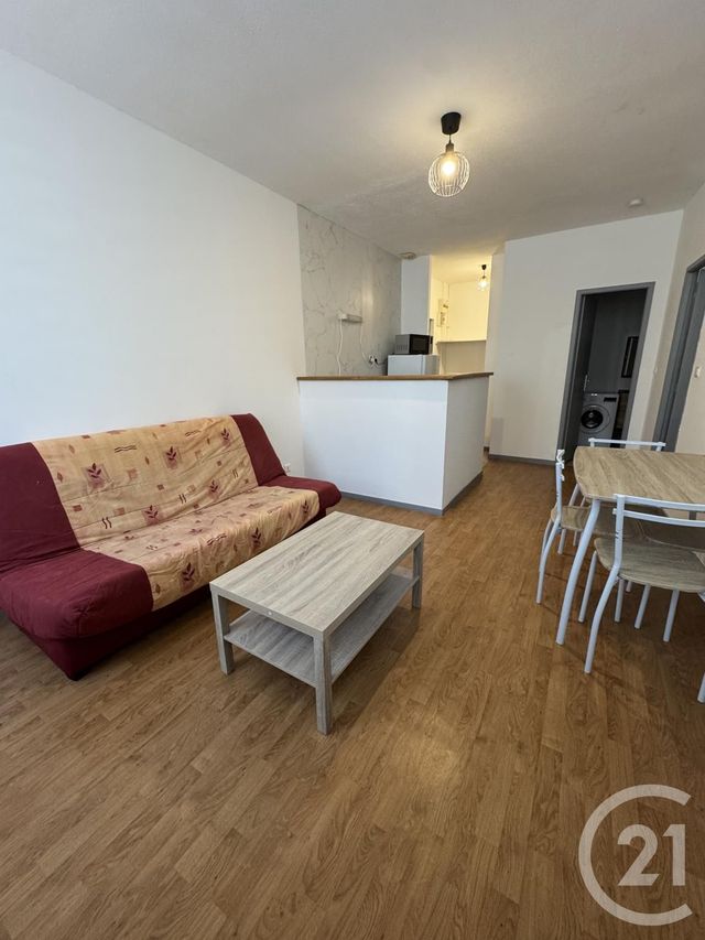 Appartement F1 bis &agrave; louer - 2 pi&egrave;ces - 42,80 m2 - Montlucon - 03 - AUVERGNE