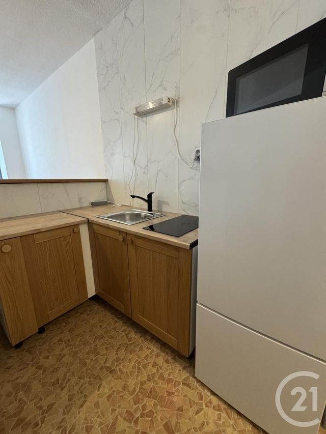 Appartement F1 bis &agrave; louer - 2 pi&egrave;ces - 42,80 m2 - Montlucon - 03 - AUVERGNE