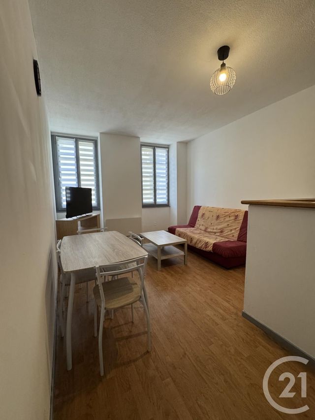Appartement F1 bis &agrave; louer - 2 pi&egrave;ces - 42,80 m2 - Montlucon - 03 - AUVERGNE