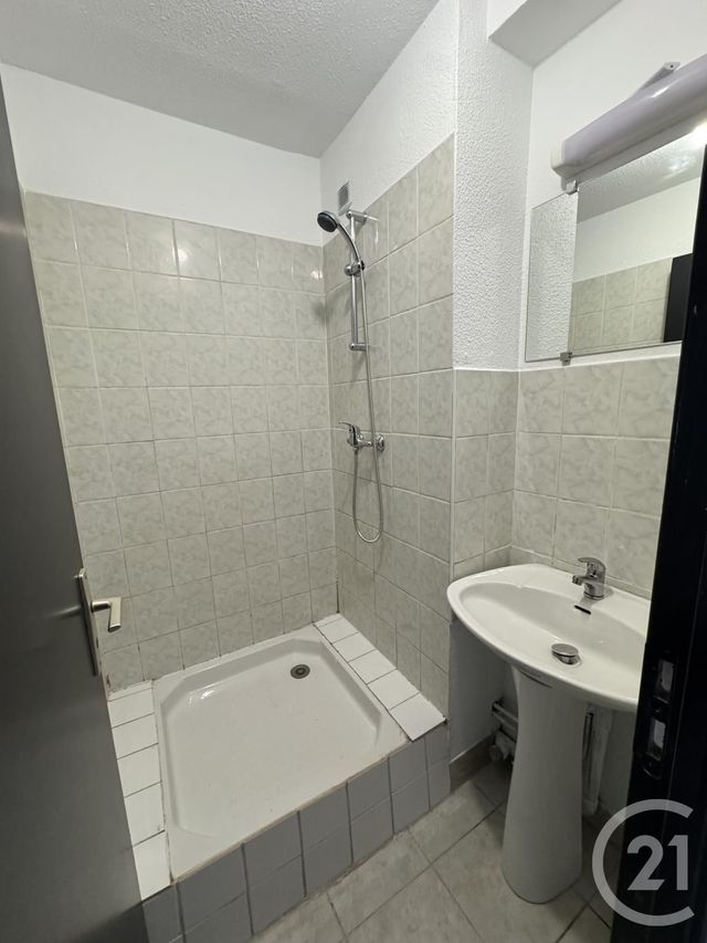 Appartement Autre &agrave; louer - 2 pi&egrave;ces - 35,98 m2 - Montlucon - 03 - AUVERGNE