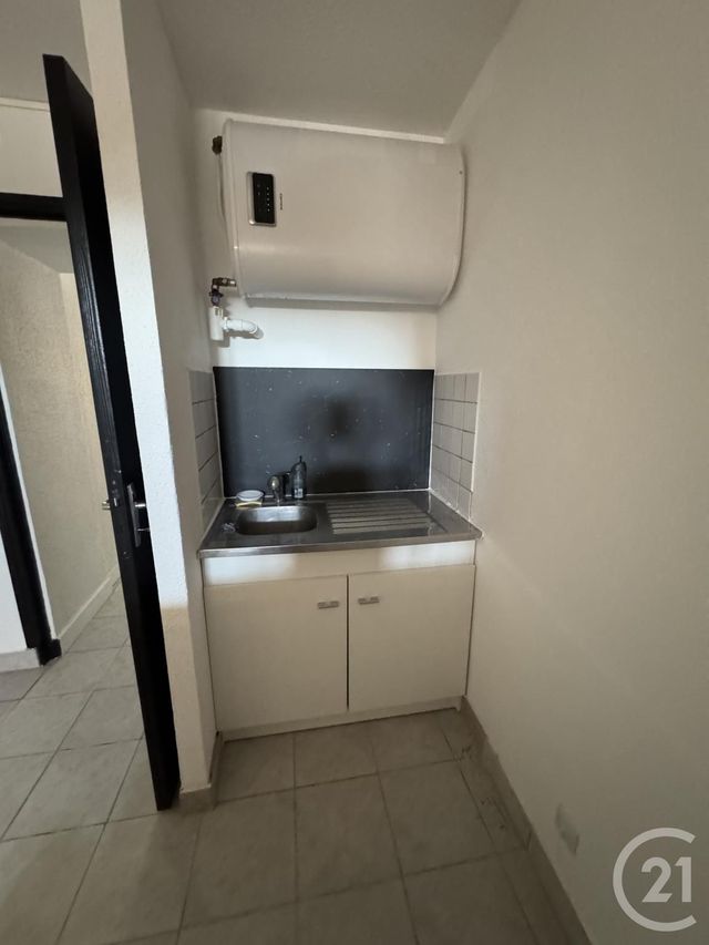 Appartement Autre &agrave; louer - 2 pi&egrave;ces - 35,98 m2 - Montlucon - 03 - AUVERGNE